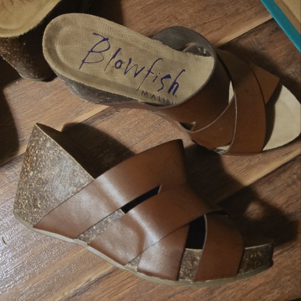 Size 8 Blowfish Brown & Tan Strappy (Leather?) Wedges